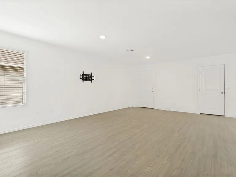 7218 Ox Pl — Photo 5