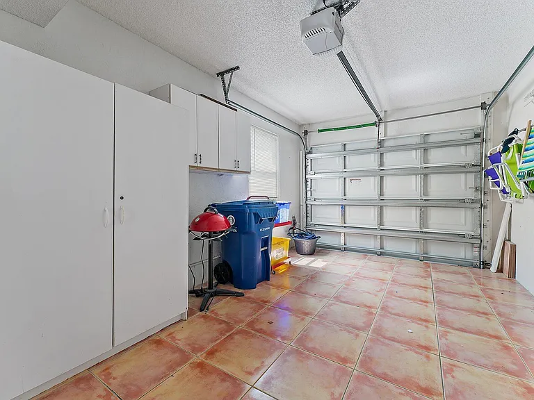 2905 Fairway Dr N — Photo 39
