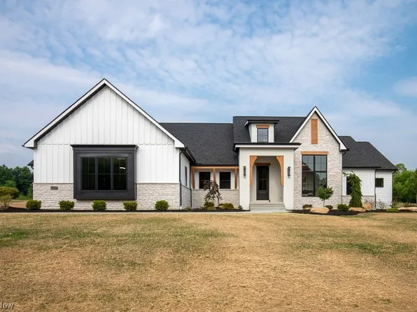 1337 Shiloh Run SE, Canton, OH 44709