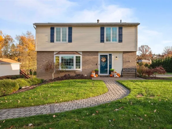 1115 Crestwood Dr, North Huntingdon, PA 15642