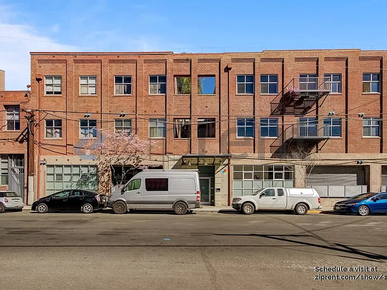 500 Molino St #208 — Photo 20