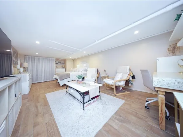 1936 East 37th Street image 19 of 25