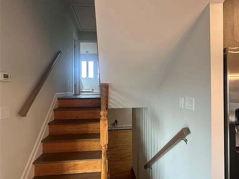 25 Cumberland Rd — Photo 3