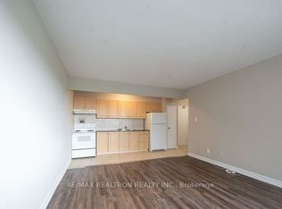468 Ottawa St N #716B, Hamilton, ON L8H 4A6