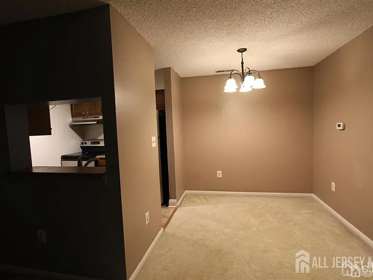 1508 Ravens Crest Dr — Photo 12