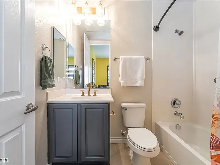 Upstairs Bathroom for Bedroom #5