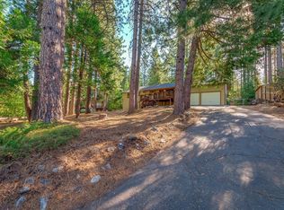 1695 Rawhide Dr, Arnold, CA