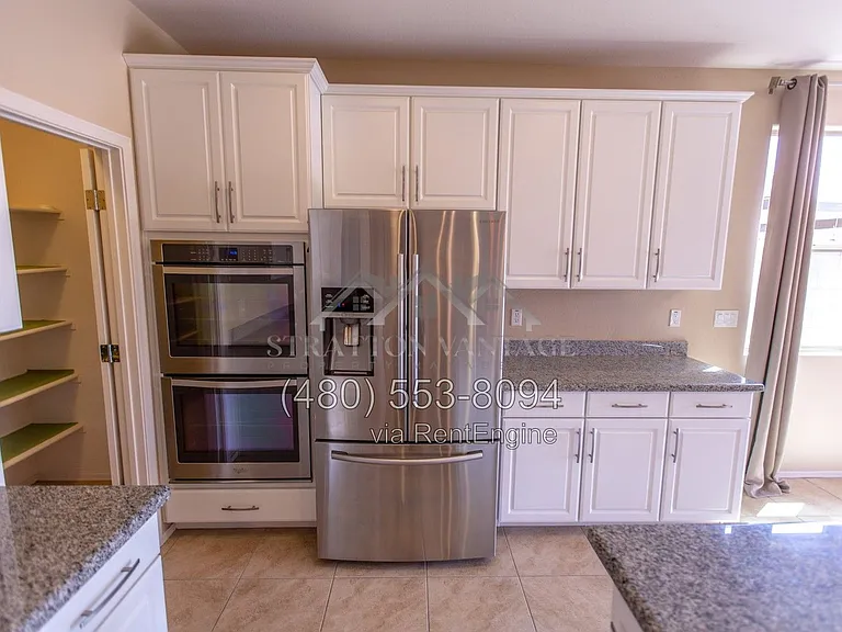 18295 W Saguaro Ln — Photo 19