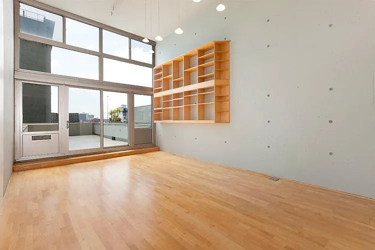 2 bed, 1350 sqft, $5,995 — Photo 4