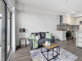 2520 Eglinton Ave W #1602, Mississauga, ON L5M 0Y4