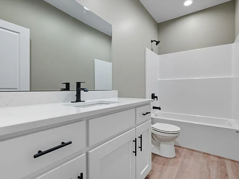 23082 Cayuse St — Photo 9