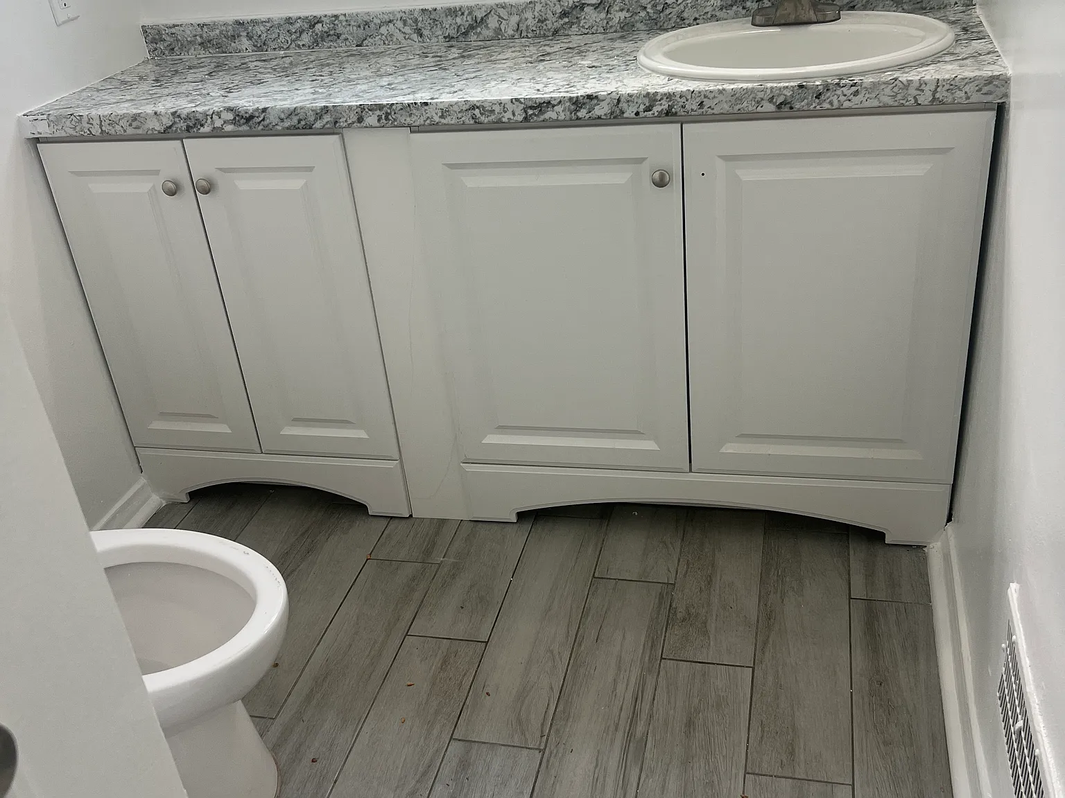 1 bed, $2,300 — Photo 2