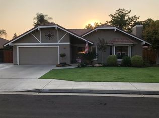 1162 Jasmine Ave, Clovis, CA 93611