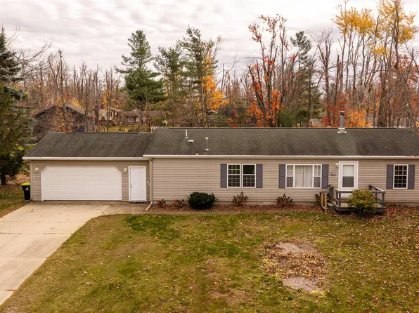 1777 Valais Strasse, Gaylord, MI 49735