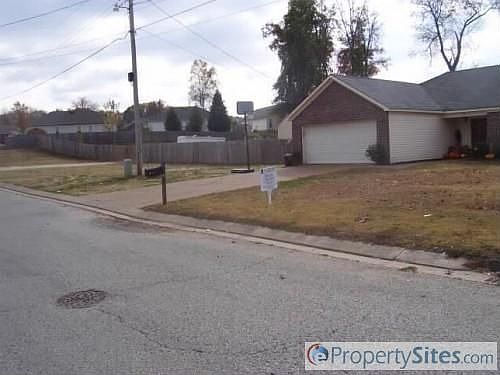 4th image of 74 Laurel Creek Dr