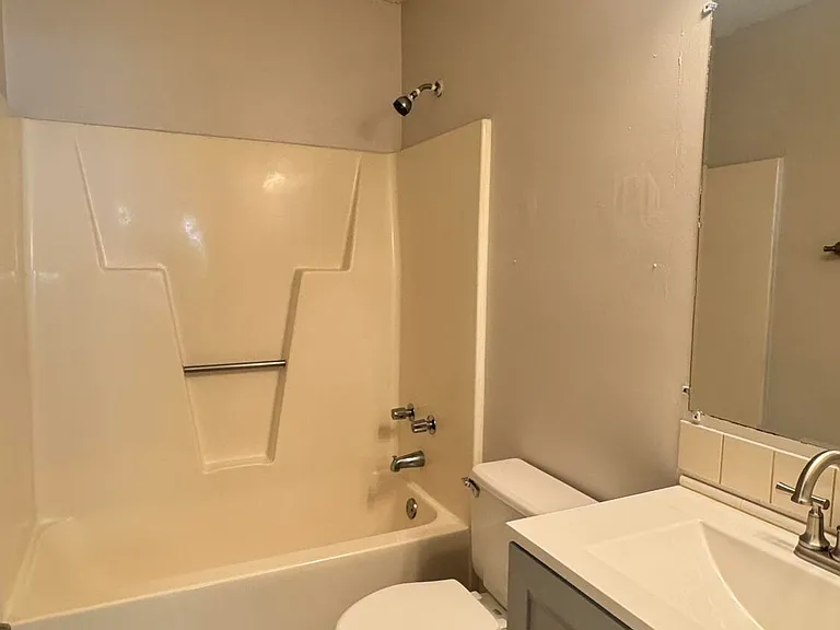 206 Wedgewood Dr — Photo 11