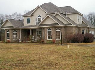 1352 Mill Cross Rd, Batesville, MS 38606