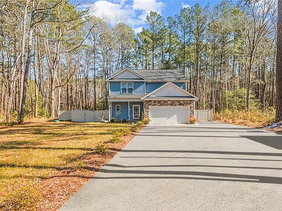 2nd image of 1840 Carolina Rd