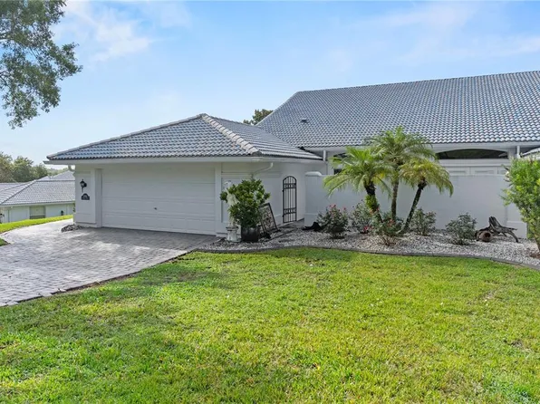 6048 Topsail Rd, Lady Lake, FL 32159