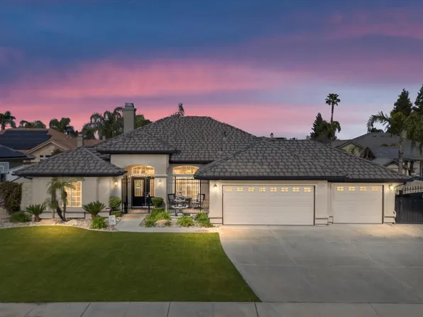 4402 Waterfall Canyon Dr, Bakersfield, CA 93313