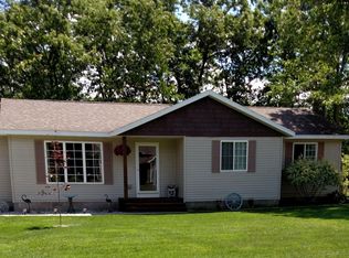 1050 Brian Dr, Muskegon, MI 49442