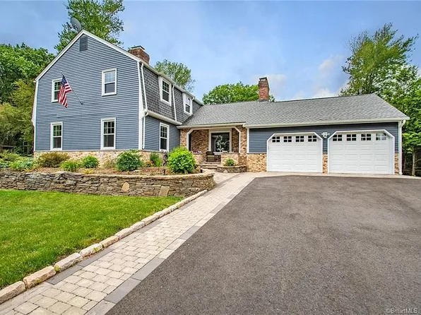 26 Holly Cir, Windsor, CT 06095