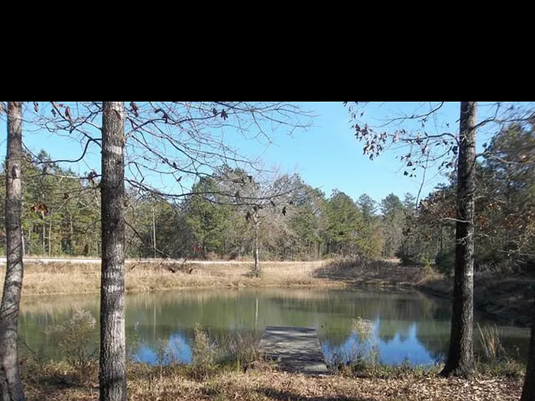 47 Freeman Town Rd — Photo 2