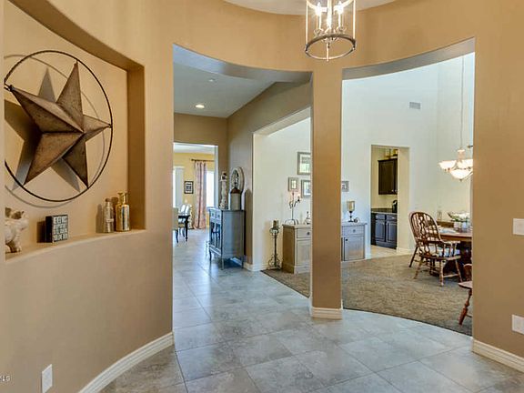 5th image of 2212 E Lindrick Dr