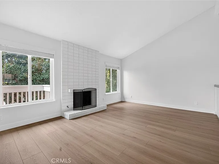 23412 Highcrest Rd — Photo 12