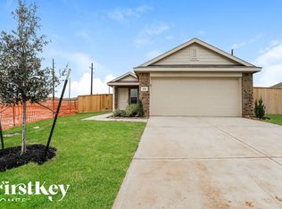 201 Rustic Ridge Cir, Magnolia, TX 77354