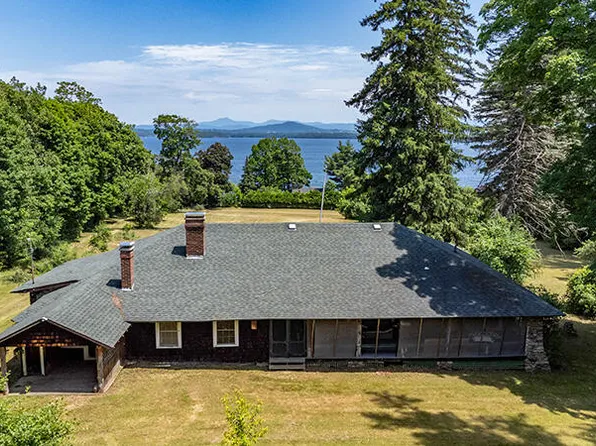 1801 Lakeshore Rd, Essex, NY 12936