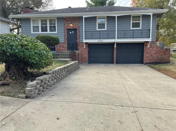 6921 NW 79th St, Kansas City, MO 64152