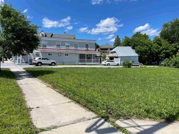 90 Strongs Ave, Rutland, VT 05701