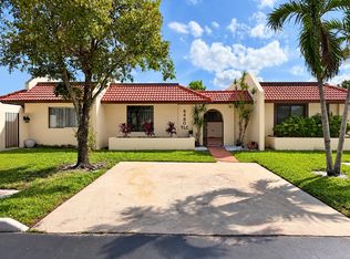 6480 NW 191st Ter, Hialeah, FL 33015
