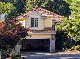 3308 SW Arnold Heights Ter, Portland, OR 97219
