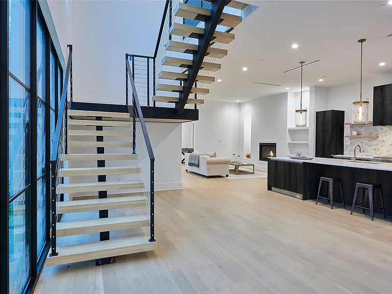 8926 Croes Dr — Photo 8
