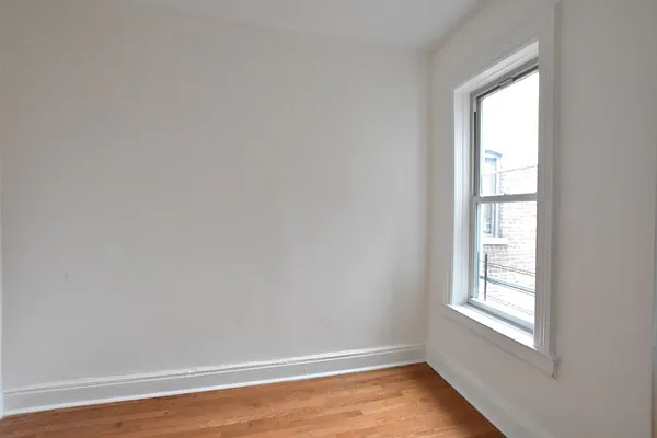 Rented by Clove Realty LLC | media 29