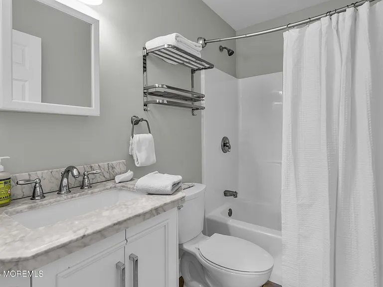 14 Willow Way — Photo 20