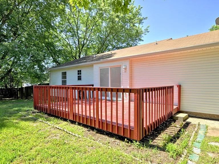 973 Hot Shot Dr — Photo 36