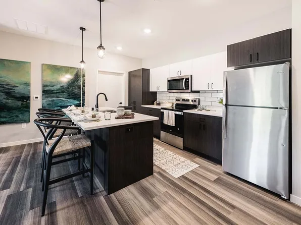 Velo Village Apartments