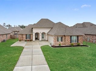 408 Walter Ln, Madisonville, LA 70447