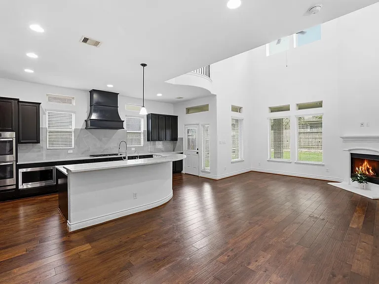 135 Deerfield Meadow Dr — Photo 14