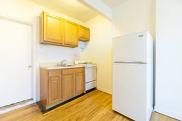 Rented by City Connections Realty