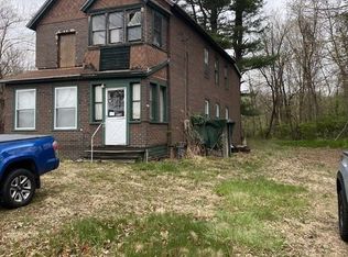 976 Springfield St, Feeding Hills, MA 01030