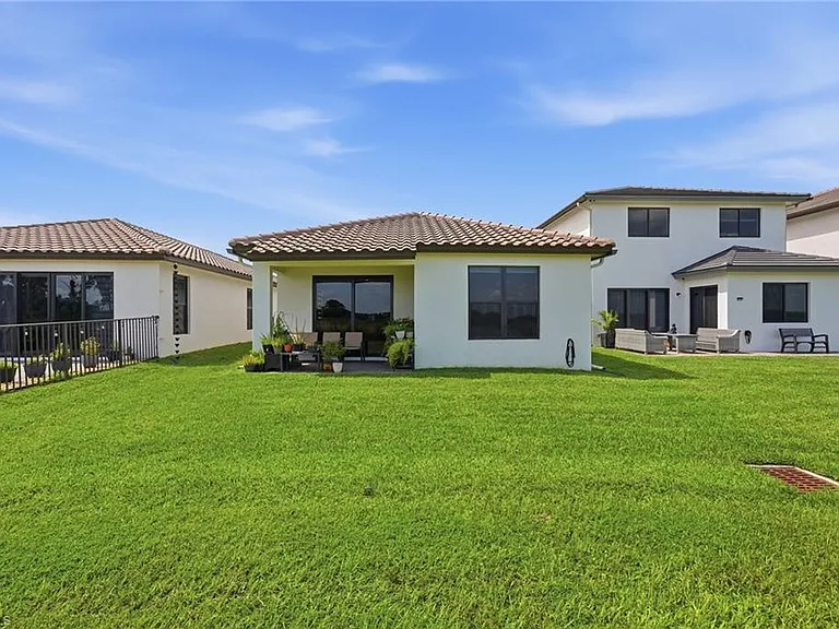 5769 Cassidy Ln — Photo 22