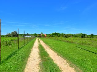 192 Long Hollow Rd, Elgin, TX 78621