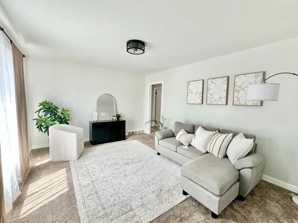 358 W 4575 S, Washington Terrace, UT 84405