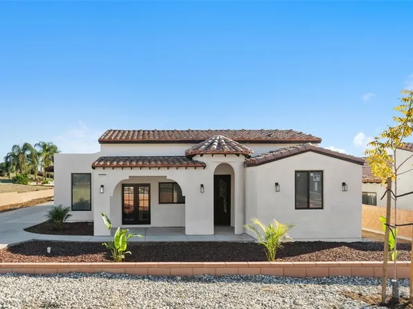 4479 Gilchrist Dr, Riverside, CA 92505