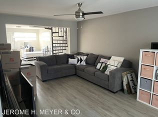 4835 Belmont Rd APT 4, Downers Grove, IL 60515