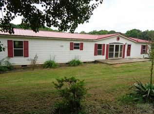 1544 Washington Ln, Catawba, NC 28609